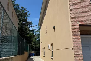 66-60 69th St, Middle Village, NY 11379 - Photo 2