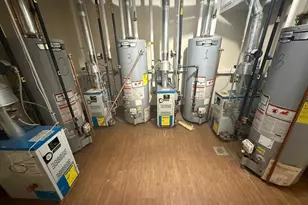 66-60 69th St, Middle Village, NY 11379 - Photo 12