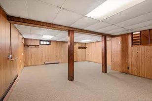 16 Seneca Dr, Massapequa, NY 11758 - Photo 22