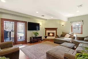 741 10th St, Islip Terrace, NY 11752 - Photo 22