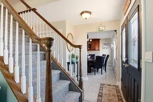 741 10th St, Islip Terrace, NY 11752 - Photo 4