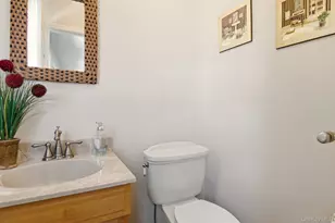 741 10th St, Islip Terrace, NY 11752 - Photo 18