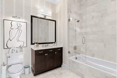 6000 Royal Court #PENTHOUSE, North Hills, NY 11040 - Photo 26