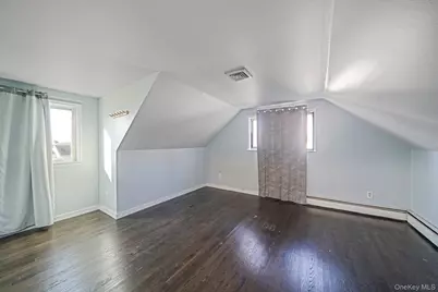 75 Oakcrest Avenue, Farmingville, NY 11738 - Photo 16