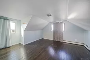 75 Oakcrest Ave, Farmingville, NY 11738 - Photo 16