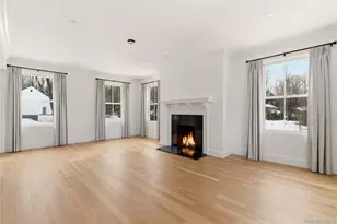 77 Cove Rd, Oyster Bay, NY 11771 - Photo 18