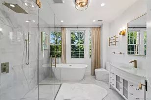 77 Cove Rd, Oyster Bay, NY 11771 - Photo 24