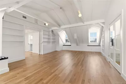 77 Cove Road, Oyster Bay, NY 11771 - Photo 24