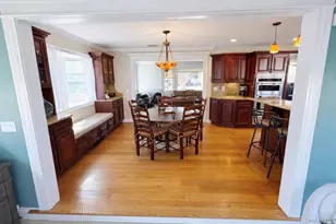 39 West Ln, Bay Shore, NY 11706 - Photo 10