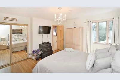 1603 Anita Lane, Seaford, NY 11783 - Photo 18