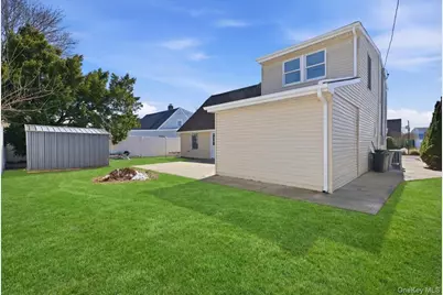 38 Bobolink Lane, Levittown, NY 11756 - Photo 36