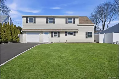 38 Bobolink Lane, Levittown, NY 11756 - Photo 1