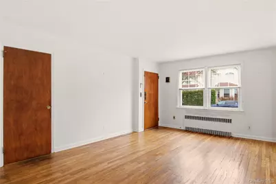 15 Geranium Avenue, Floral Park, NY 11001 - Photo 20