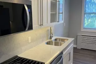 257 Cedarhurst Ave, Cedarhurst, NY 11516 - Photo 2