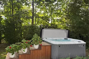 446 6th St, Greenport, NY 11944 - Photo 18