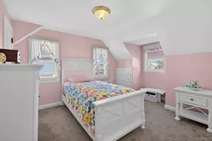 3992 William St, Seaford, NY 11783 - Photo 14