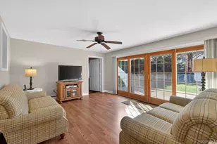 3992 William St, Seaford, NY 11783 - Photo 8