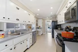 45 Amherst Dr, Massapequa, NY 11758 - Photo 10