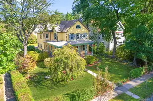 319 Melbourne Ave, Mamaroneck, NY 10543 - Photo 2