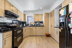 59-41 156th St, Flushing, NY 11355 - Photo 6