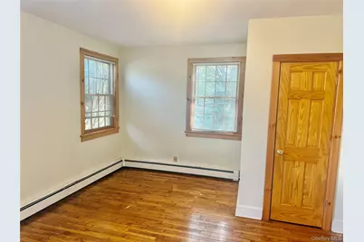 953 Ripley Lane, Oyster Bay, NY 11771 - Photo 18