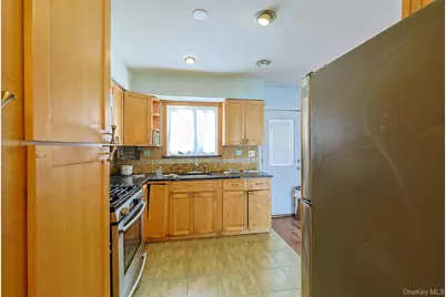 877 E 223rd Street, Bronx, NY 10466 - Photo 30