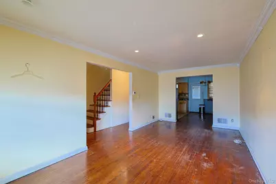 877 E 223rd Street, Bronx, NY 10466 - Photo 6