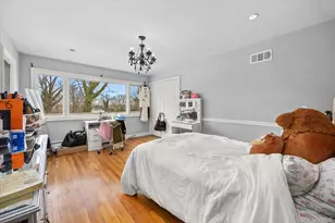 15 Cricket Ln, Great Neck, NY 11024 - Photo 28