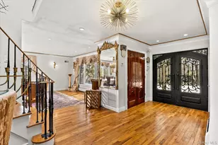 15 Cricket Ln, Great Neck, NY 11024 - Photo 4