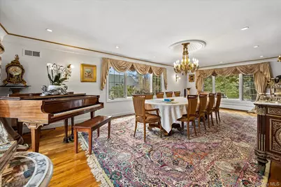 15 Cricket Lane, Great Neck, NY 11024 - Photo 8