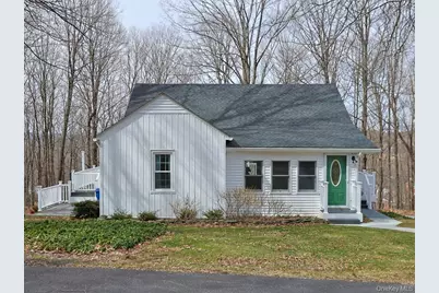 26 Sunrise Heights, Goshen, NY 10924 - Photo 2