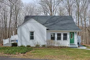 26 Sunrise Heights, Goshen, NY 10924 - Photo 2