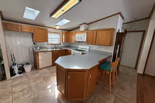 217 Brittany Terrace, Rock Tavern, NY 12575 - Photo 4