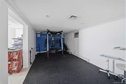 141-16 11th Avenue, Whitestone, NY 11357 - Photo 20