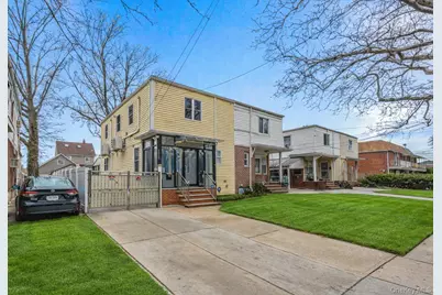 5020 Clearview Expressway, Oakland Gardens, NY 11364 - Photo 1