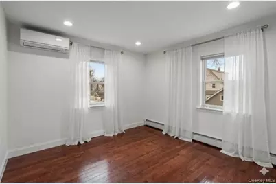 5020 Clearview Expressway, Oakland Gardens, NY 11364 - Photo 28