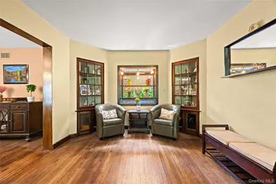 378 Beverly Road, Douglaston, NY 11363 - Photo 8