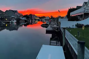 34 Jackson Pl, Massapequa, NY 11758 - Photo 36