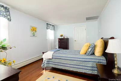 34 Jackson Place, Massapequa, NY 11758 - Photo 14