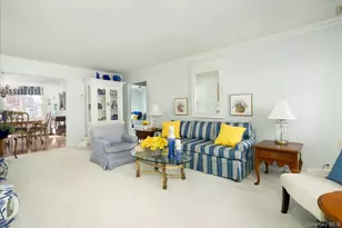 34 Jackson Pl, Massapequa, NY 11758 - Photo 12