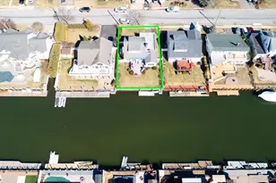 34 Jackson Pl, Massapequa, NY 11758 - Photo 24