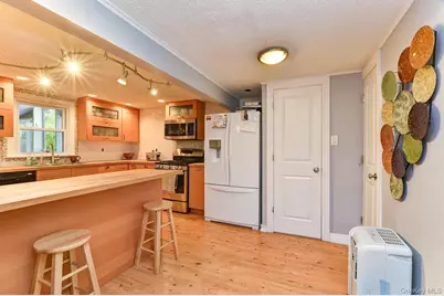 14 Seabird Avenue, Spring Valley, NY 10977 - Photo 2