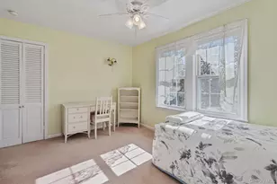 29 Summit Ave, Lynbrook, NY 11563 - Photo 18