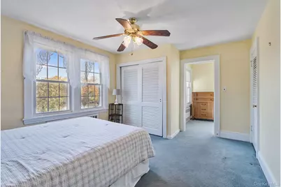 29 Summit Avenue, Lynbrook, NY 11563 - Photo 14