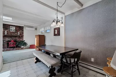 29 Summit Avenue, Lynbrook, NY 11563 - Photo 10