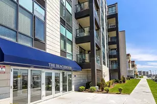 91-16 Shore Front Pkwy, Rockaway Beach, NY 11693 - Photo 16