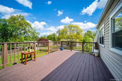 400 Philo Street, New Windsor, NY 12553 - Photo 32