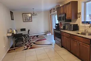 317 Whipple St, Brentwood, NY 11717 - Photo 12