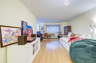 39-65 52nd St, Woodside, NY 11377 - Photo 8