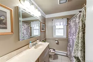 10 Sinclair Dr, Greenlawn, NY 11740 - Photo 8